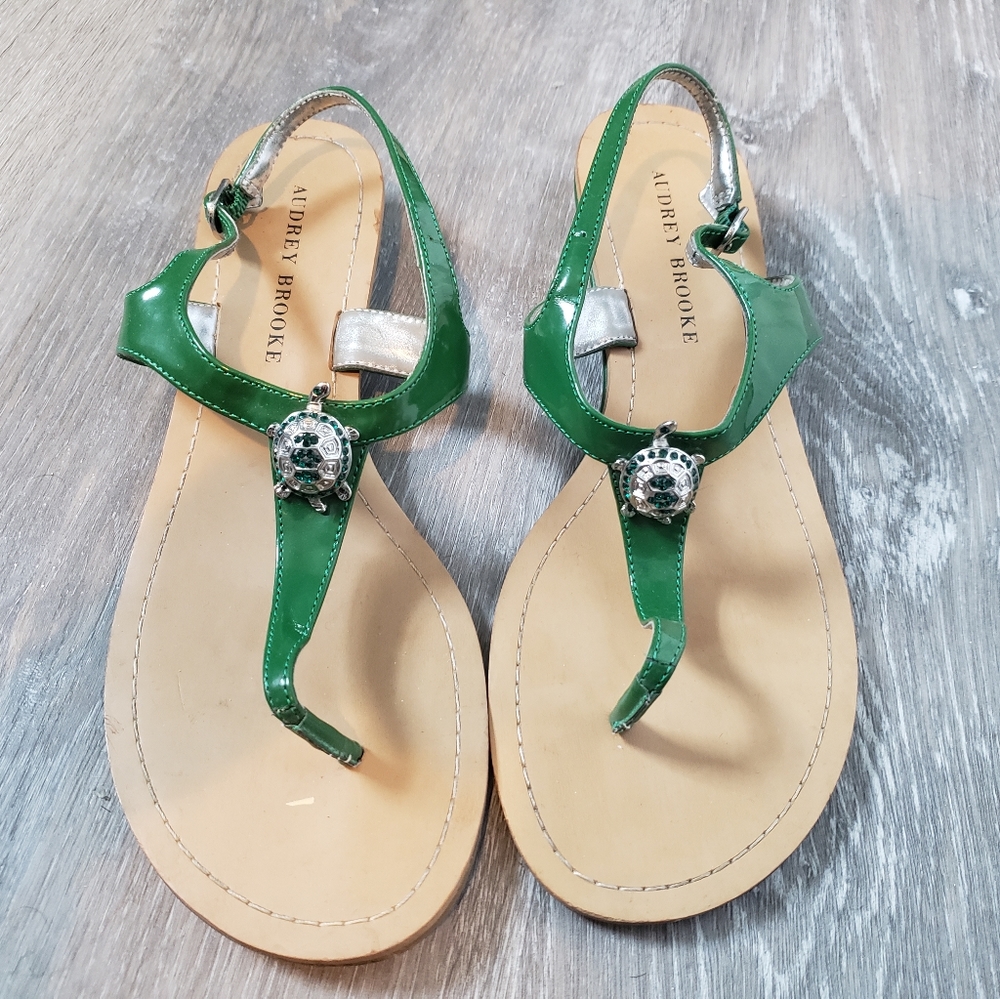 Sandals with turtle 🐢